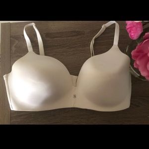 Victoria’s Secret bra